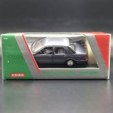 Load image into Gallery viewer, Schabak Modell 1987 Ford Sierra 2.0i Ghia Blue/Grey #1080 1:43 Die Cast Model