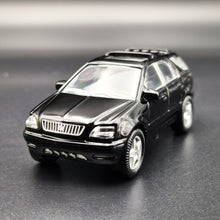 Load image into Gallery viewer, Smart Toys 2001 Lexus RX 300 Black 1:48 Diecast Car