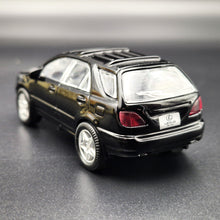 Load image into Gallery viewer, Smart Toys 2001 Lexus RX 300 Black 1:48 Diecast Car