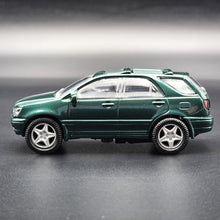 Load image into Gallery viewer, Smart Toys 2001 Lexus RX 300 Dark Green 1:48 Diecast Car