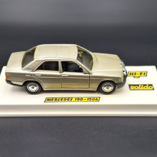 Load image into Gallery viewer, Solido 1993 Mercedes-Benz 190 (W201) Metallic Gold #1506 1:43 Hi-Fi Series Die Cast Model