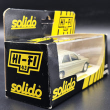 Load image into Gallery viewer, Solido 1993 Mercedes-Benz 190 (W201) Metallic Gold #1506 1:43 Hi-Fi Series Die Cast Model
