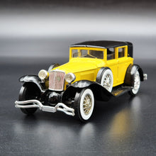 Load image into Gallery viewer, Solido Age D'Or 1929 Cord L-29 Yellow #4055 1:43 Die Cast Model
