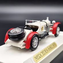 Load image into Gallery viewer, Solido Age D'Or 1931 Mercedes-Benz SSKL White #4001 1:43 Die Cast Model