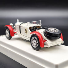 Load image into Gallery viewer, Solido Age D'Or 1931 Mercedes-Benz SSKL White #4001 1:43 Die Cast Model