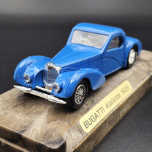 Load image into Gallery viewer, Solido Age D'or 1939 Bugatti Type 57S Atalante Blue #88 1:43 Die Cast Model