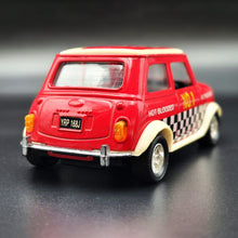 Load image into Gallery viewer, Superior Sunnyside 1996 Mini Cooper Mark VII Red 1:24 SS 5703 Die Cast Model
