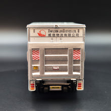 Load image into Gallery viewer, Explorafind 2022 Mitsubishi Fuso Canter Box Truck Wilson Logistics 1:76 Die Cast Truck New