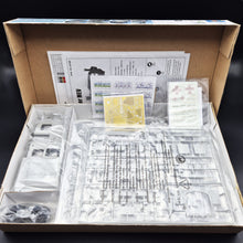 Load image into Gallery viewer, Trumpeter M1133 Stryker MEV #01559 United States Medical Extraction Vehicle 1:35 Scale Model Kit