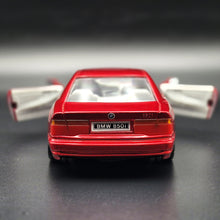 Load image into Gallery viewer, Welly 1993 BMW 850i Hard Top (E31) #9372 Red 1:24 Die Cast Car