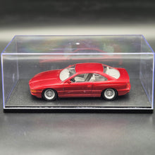 Load image into Gallery viewer, Welly 1993 BMW 850i Hard Top (E31) #9372 Red 1:24 Die Cast Car