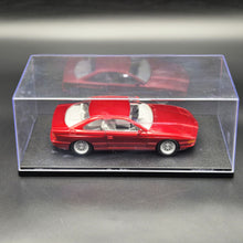 Load image into Gallery viewer, Welly 1993 BMW 850i Hard Top (E31) #9372 Red 1:24 Die Cast Car