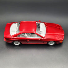 Load image into Gallery viewer, Welly 1993 BMW 850i Hard Top (E31) #9372 Red 1:24 Die Cast Car