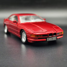 Load image into Gallery viewer, Welly 1993 BMW 850i Hard Top (E31) #9372 Red 1:24 Die Cast Car