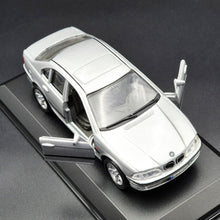 Load image into Gallery viewer, Welly 1998 BMW 328i Silver 1:36 #9739 Collection Series Boxed