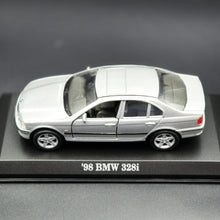Load image into Gallery viewer, Welly 1998 BMW 328i Silver 1:36 #9739 Collection Series Boxed