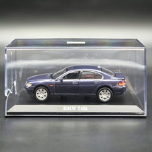 Load image into Gallery viewer, Welly 2002 BMW 745i Dark Purple 1:36 #9763 Collection Series Boxed