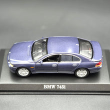 Load image into Gallery viewer, Welly 2002 BMW 745i Dark Purple 1:36 #9763 Collection Series Boxed