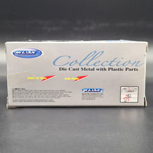 Load image into Gallery viewer, Welly 2004 Volkswagen Golf V Mk5 Red 1:36 #42361 Collection Series Boxed