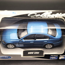 Load image into Gallery viewer, Welly 2005 BMW 330i E90 Metallic Blue #44011 1:43 Collection Series Boxed