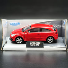 Load image into Gallery viewer, Welly 2005 Opel Astra GTC Red #42365 1:34 Collection Series Boxed