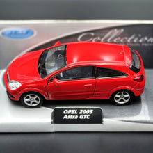 Load image into Gallery viewer, Welly 2005 Opel Astra GTC Red #42365 1:34 Collection Series Boxed