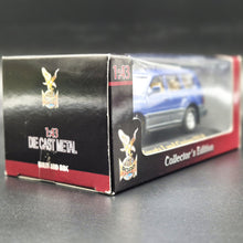 Load image into Gallery viewer, Yat-Ming 1998 Toyota Land Cruiser VXR Blue 1:43 Collectors Edition Diecast Car
