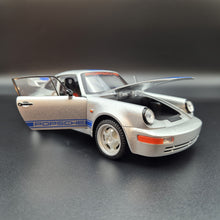 Load image into Gallery viewer, Explorafind 1994 Porsche 964 Turbo Carrera RS Silver 1:24 Die Cast Car