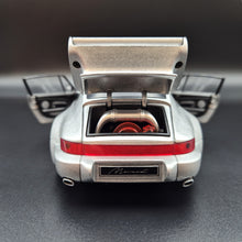 Load image into Gallery viewer, Explorafind 1994 Porsche 964 Turbo Carrera RS Silver 1:24 Die Cast Car