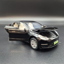Load image into Gallery viewer, Explorafind 2021 Tesla Model 3 Black 1:32 Die Cast Car