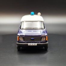 Load image into Gallery viewer, Explorafind 1980 Ford Transit MKII Royal Hong Kong Police Van AM8145 1:76 Die Cast New