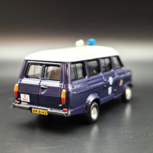 Load image into Gallery viewer, Explorafind 1980 Ford Transit MKII Royal Hong Kong Police Van AM8145 1:76 Die Cast New