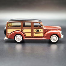 Load image into Gallery viewer, ERTL 1940 Ford Woody Station Wagon Dark Red #2517 1:43 ERTL Vintage Vehicles Diecast Model