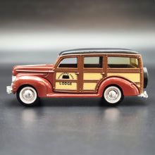 Load image into Gallery viewer, ERTL 1940 Ford Woody Station Wagon Dark Red #2517 1:43 ERTL Vintage Vehicles Diecast Model