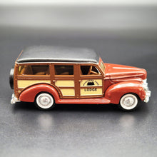 Load image into Gallery viewer, ERTL 1940 Ford Woody Station Wagon Dark Red #2517 1:43 ERTL Vintage Vehicles Diecast Model