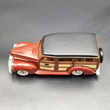 Load image into Gallery viewer, ERTL 1940 Ford Woody Station Wagon Dark Red #2517 1:43 ERTL Vintage Vehicles Diecast Model