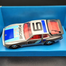 Load image into Gallery viewer, Matchbox 1983 Porsche 944 Silver K-98 Matchbox Superkings Diecast Boxed