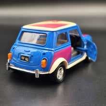Load image into Gallery viewer, Superior Sunnyside 1996 Mini Cooper Mark VII Blue 1:24 SS 5703 Die Cast Model