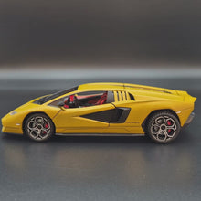 Load and play video in Gallery viewer, Explorafind 2023 Lamborghini Countach LPI 800-4 Matte Yellow 1:24 Die Cast Car
