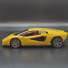 Load and play video in Gallery viewer, Explorafind 2023 Lamborghini Countach LPI 800-4 Matte Yellow 1:24 Die Cast Car