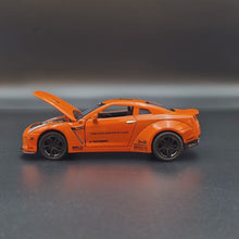 Load and play video in Gallery viewer, Explorafind 2020 Nissan GT-R R-35 Orange 1:32 Die Cast Car
