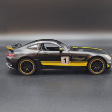 Load and play video in Gallery viewer, Explorafind 2021 Mercedes-Benz AMG GTR Matte Black 1:24 Die Cast Car