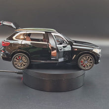 Load and play video in Gallery viewer, Explorafind 2020 BMW X5 Black 1:24 Die Cast Car
