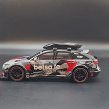 Load and play video in Gallery viewer, Explorafind 2021 Audi RS6 Wagon Grey Camouflage 1:24 Die Cast Car