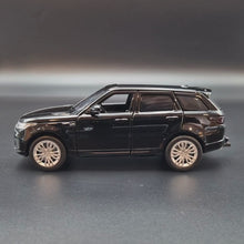 Load and play video in Gallery viewer, Explorafind 2022 Range Rover Sport Black 1:32 Die Cast Car