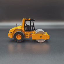 Load and play video in Gallery viewer, Explorafind 2014 Ammann ASC150D Style Single Smooth Roller Yellow 1:50 Die Cast
