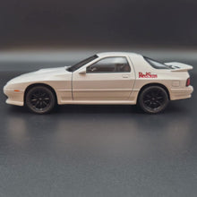 Load and play video in Gallery viewer, Explorafind 1989 Mazda RX-7 White 1:24 Die Cast Car
