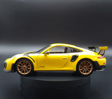 Load image into Gallery viewer, Maisto 2018 Porsche 911 GT2 RS Yellow 1:24 Die Cast Car
