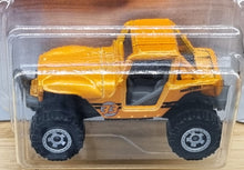 Load image into Gallery viewer, Matchbox 2018 MBX 4x4 Orange #115 MBX Off-Road 17/20 New Long Card
