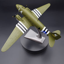 Load image into Gallery viewer, 1944 Douglas C-47 Skytrain Military Transport Aircraft 1:100 Die Cast Plane
